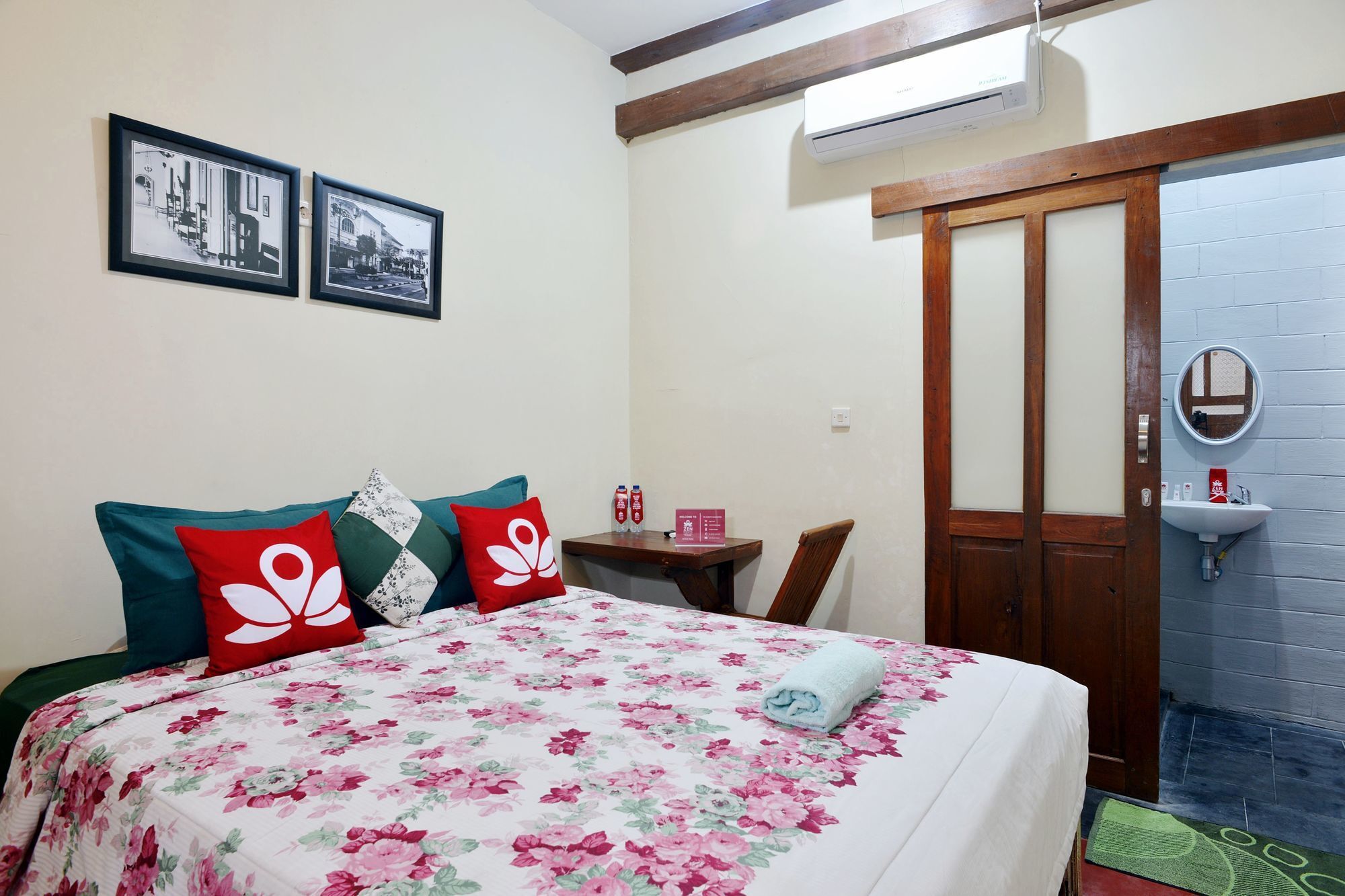 Hotel Ndalem Timoho Yogyakarta Exterior foto